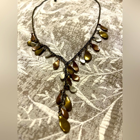 Necklace - Picture 2 of 4